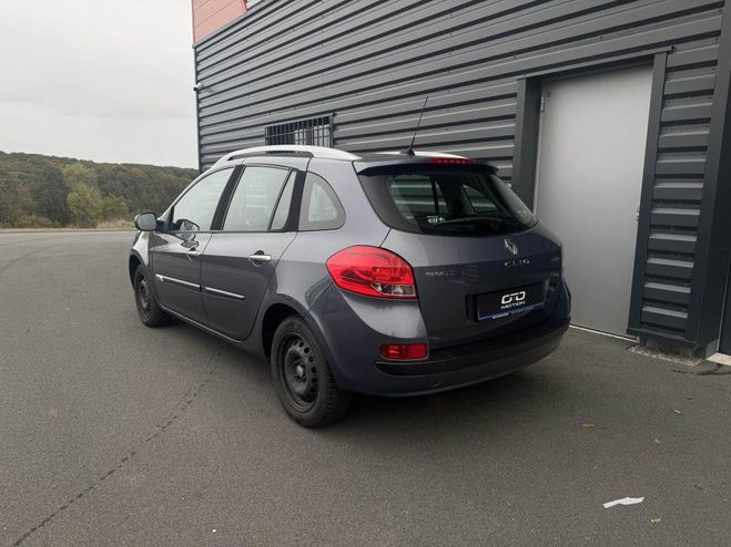 Renault Clio ESTATE III Tce 100 eco2 Expression Clim GRIS de 2011