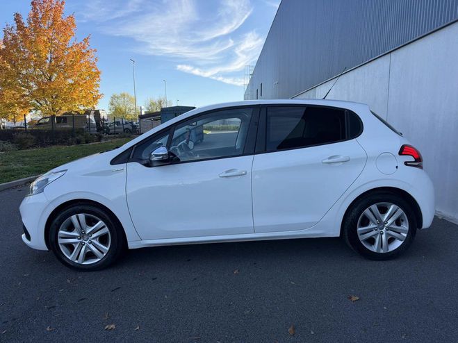 Peugeot 208 Blue-HDI 75cv Style - CarPlay Regulateur Blanc de 2018