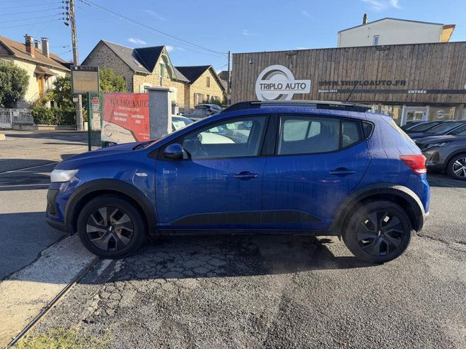 Dacia Sandero 1.0 TCe - 90 Expression gps   clim   rad BLEU FONCE de 2024