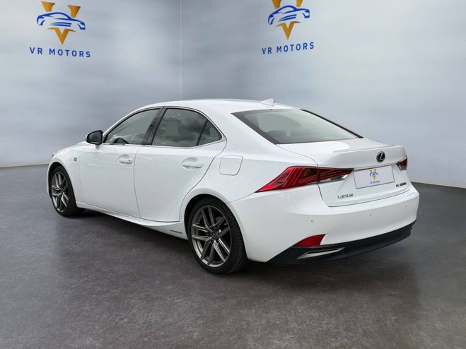 Lexus IS F 300h SPORT ? 223 CH HYBRIDE ENTRETIEN  BLANC de 2018
