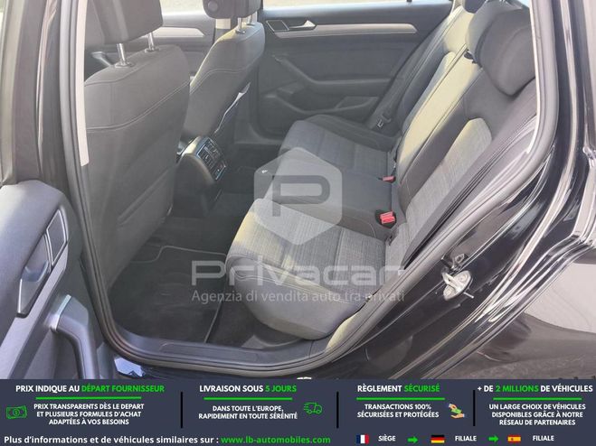 Volkswagen Passat 1.6 TDI 120 BVA Noir M�tallique de 2021