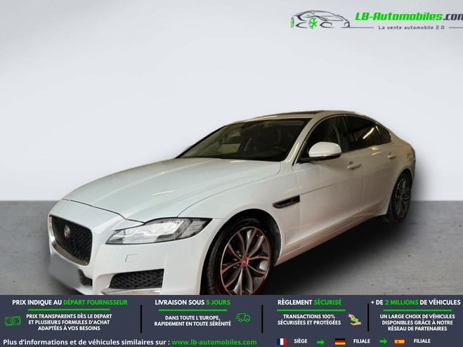 Jaguar XF 300 ch BVA Blanc de 2015