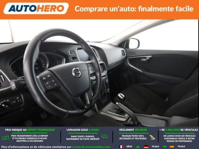 Volvo V40 D2 120 ch BVM Noir M�tallique de 2018