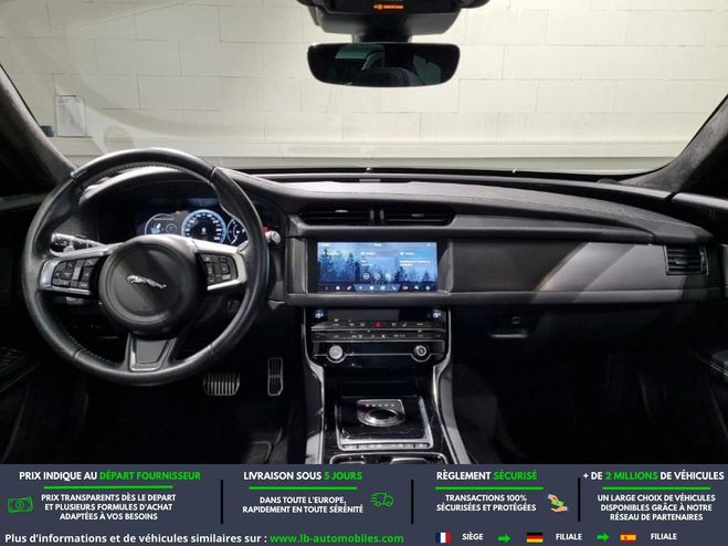 Jaguar XF 180 ch BVA AWD Noir M�tallique de 2020