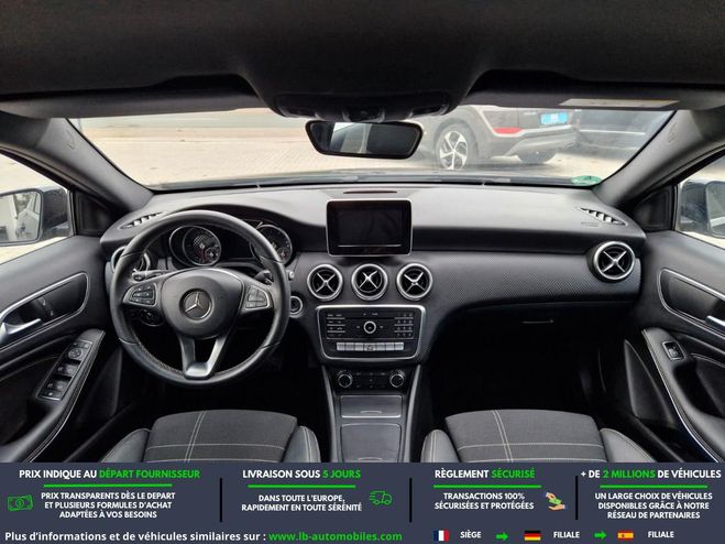 Mercedes Classe A 180 BVA Noir M�tallique de 2016