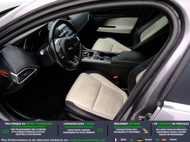 Jaguar XE 163 ch BVA E-Performance Gris M�tallique de 2016