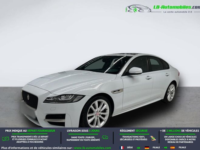 Jaguar XF 180 ch BVA Blanc M�tallique de 2019