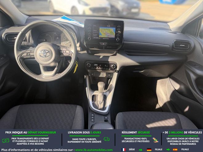 Toyota Yaris HYBRIDE 116ch Blanc de 2021