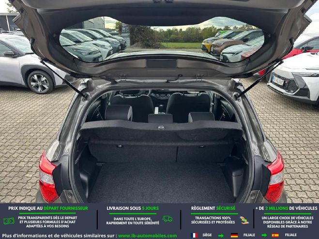 Toyota Yaris HYBRIDE 100ch Jaune M�tallique de 2019