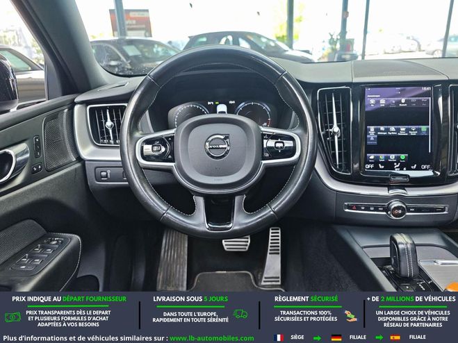 Volvo XC60 D5 AWD 235 ch BVA Blanc M�tallique de 2021