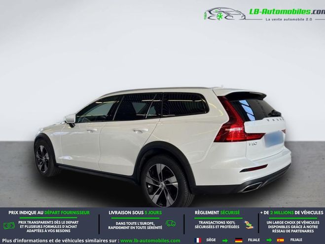 Volvo V60 D4 AWD 190 ch BVA Blanc M�tallique de 2021