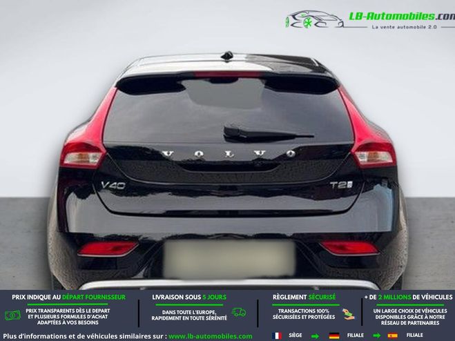 Volvo V40 T2 122 ch BVM Noir M�tallique de 2018