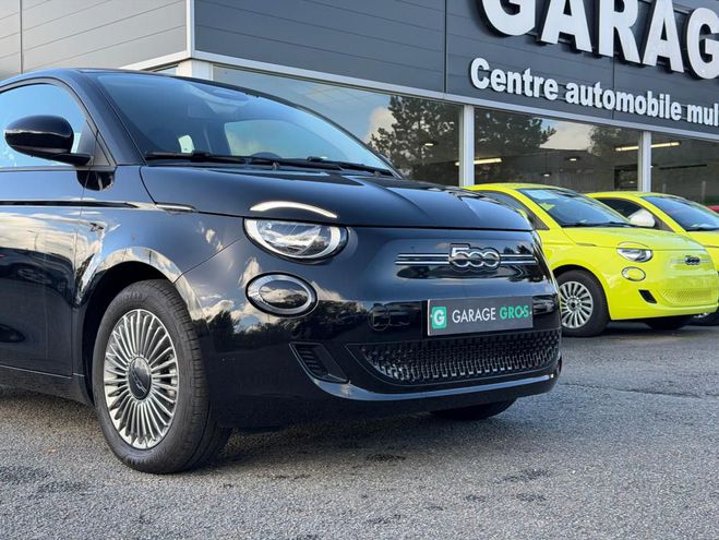 Fiat 500 500e Berline e 118 ch Nouvelle noir de 2024