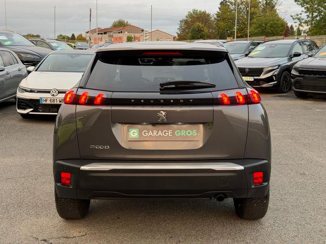 Peugeot 2008 PureTech 100 S&S BVM6 Allure gris fonc� de 2021