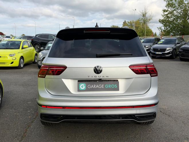 Volkswagen Tiguan 1.5 TSI 150ch DSG7 R-Line gris clair de 2023