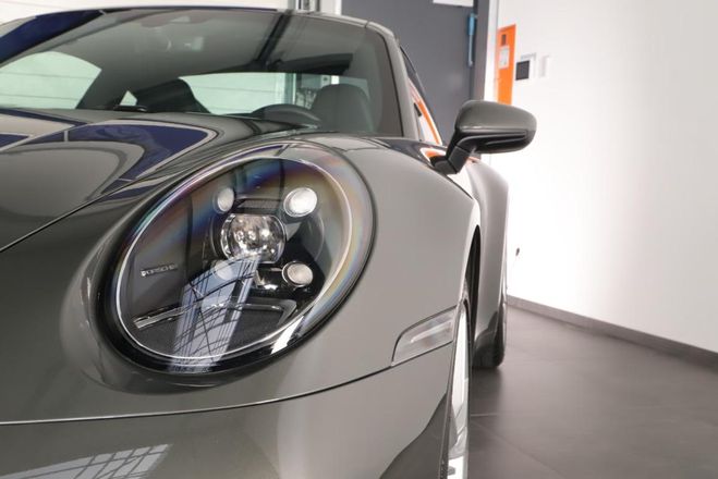 Porsche 911 Carrera 4 Coup� 385 ch BVA gris de 2020