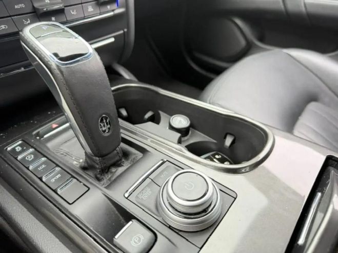 Maserati Ghibli L4 330 ch BVA bleu de 2021