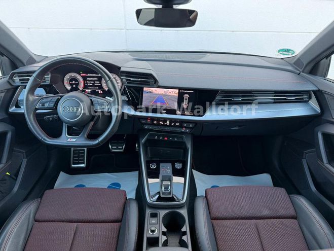 Audi A3 30 TDI S line noir de 2024