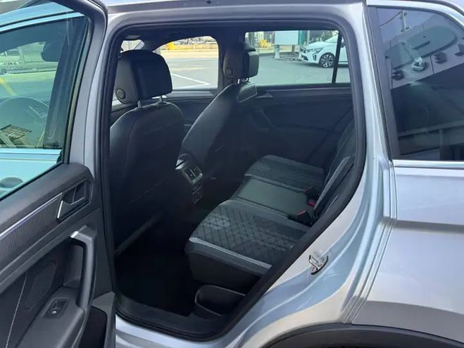Volkswagen Tiguan 2.0 TDI 150 ch DSG R-Line (2019) argent de 2022
