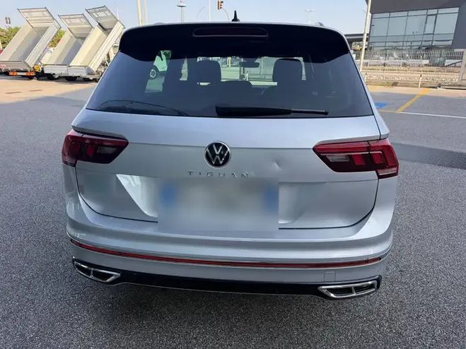 Volkswagen Tiguan 2.0 TDI 150 ch DSG R-Line (2019) argent de 2022
