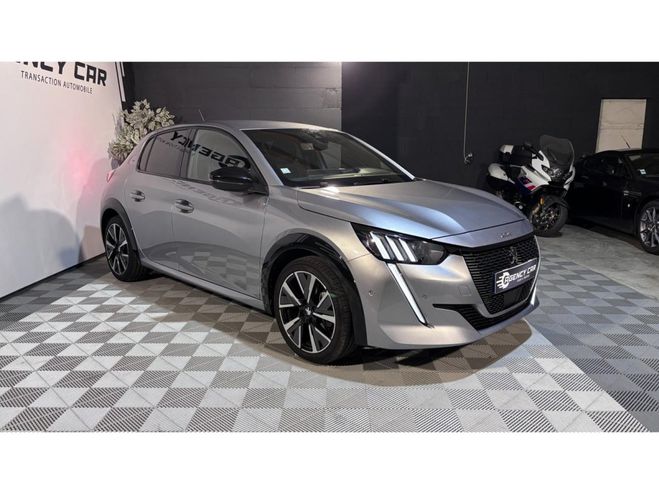 Peugeot 208 1.5 BlueHDi GT 100ch - Suivi Complet GRIS CLAIR de 2021