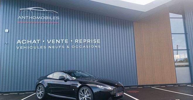 Aston martin V8 Vantage 4.7 Noir de 2017