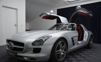 Mercedes SLS