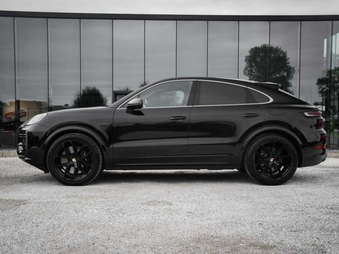 Porsche Cayenne Coup� Turbo Hybr PDCC RearAxle Massage Noir Chromite Black de 