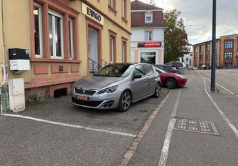  Voir d&eacute;tails -Peugeot 308 generation-ii 2.0 bluehdi 150 gt line ea &agrave; S�lestat (67)