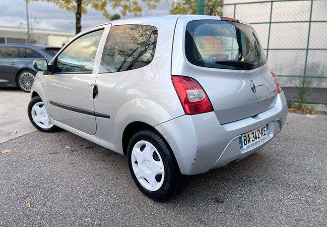 Renault Twingo 1.2 16v 75ch Edition Limit�e Walkman 1er Gris de 2010