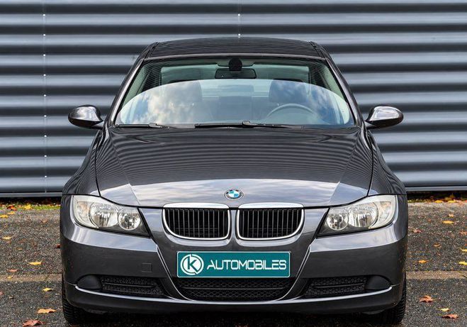 BMW Serie 3 (E90) 318i 143CH �DITION  de 2007
