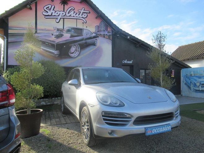 Porsche Cayenne 239 CH 2310 Gris de 2011