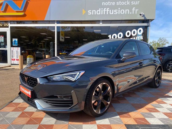 Cupra Leon 1.5 e-TSI 150 mHEV DSG7 Toit Ouvrant Bea Gris Clair de 2024
