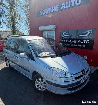  Voir d&eacute;tails -Peugeot 807 2.2 HDi 128ch 7 Places &agrave; Clermont-Ferrand (63)