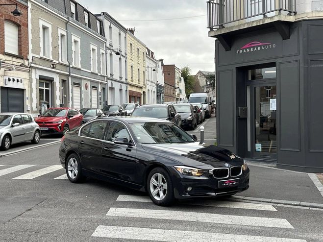 BMW Serie 3 318d Executive REGULATEUR CLIMATISATION  Noir de 2013