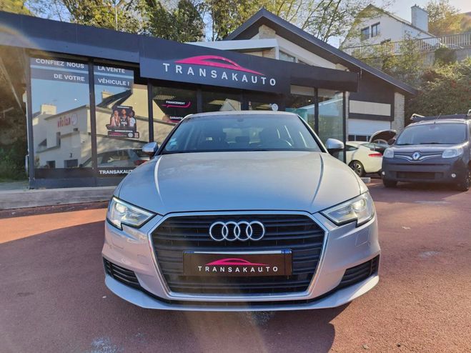 Audi A3 Sportback 30 TDI basis Gris de 2018