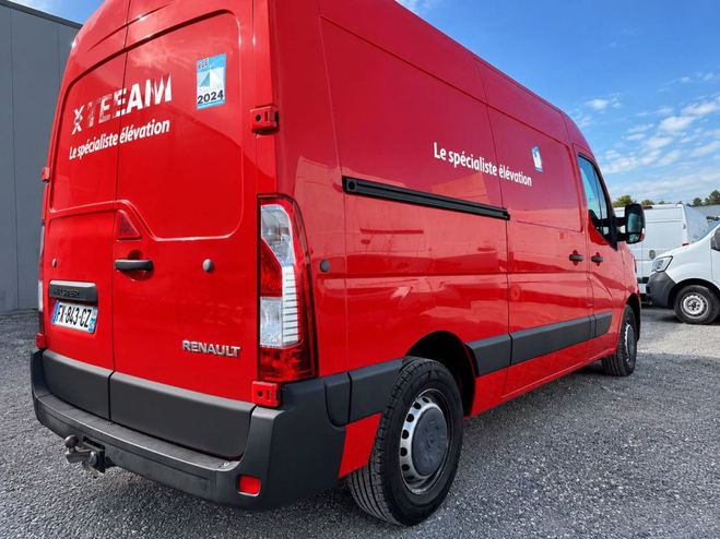Renault Master III FG F3300 L2H2 2.3 DCI 135CH GRAND CO Rouge de 2021