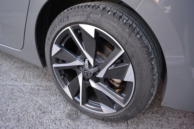 Peugeot 308 1.2 HYBRID 145CH ALLURE E-DCS6 GRIS NARDO de 2025