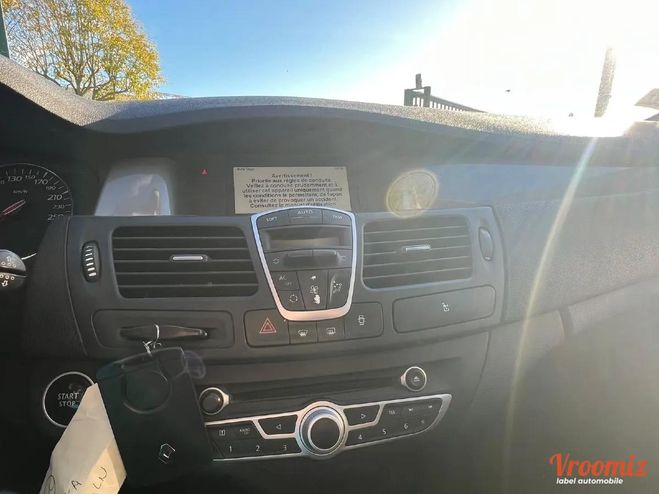 Renault Laguna III (2) 1.5 DCI 110 CHV 109G BLACK EDITI Noir de 2011