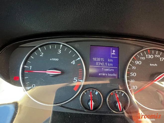 Renault Laguna III (2) 1.5 DCI 110 CHV 109G BLACK EDITI Noir de 2011