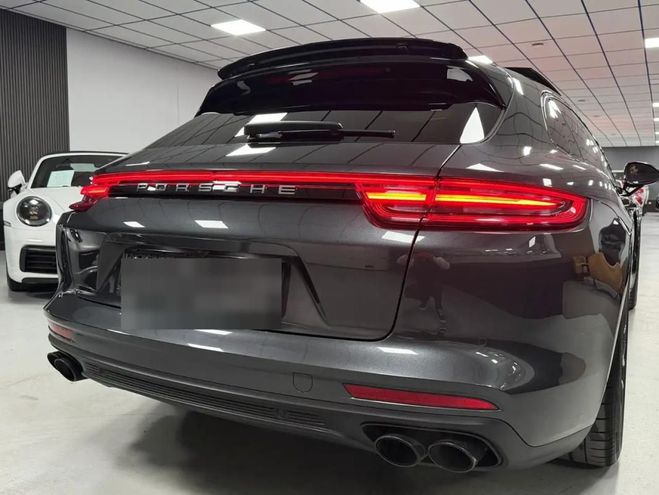 Porsche Panamera 4 V6 330 ch PDK gris de 2019