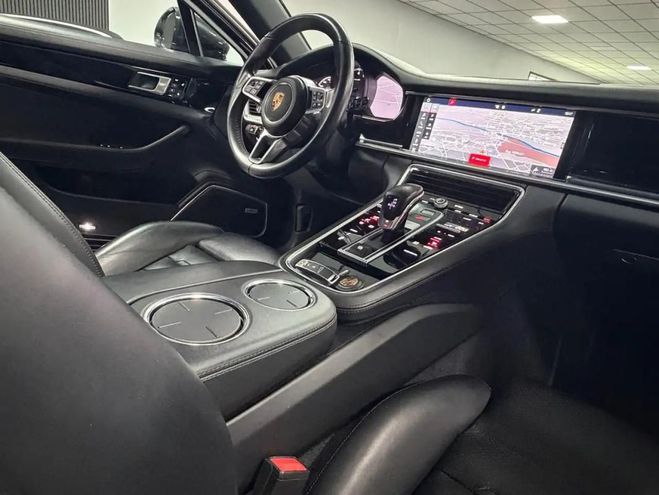 Porsche Panamera 4 V6 330 ch PDK gris de 2019