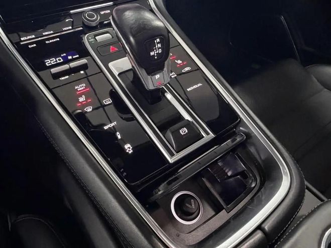 Porsche Panamera 4 V6 330 ch PDK gris de 2019
