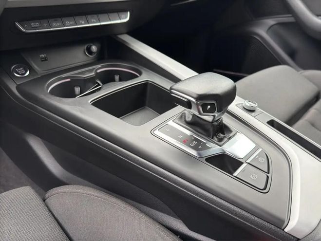 Audi A5 Sportback 40 TDI S line 204 ch BVA blanc de 2023