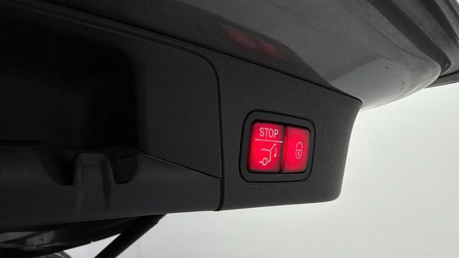 Mercedes GLB 4MATIC 306 ch BVA gris de 2021