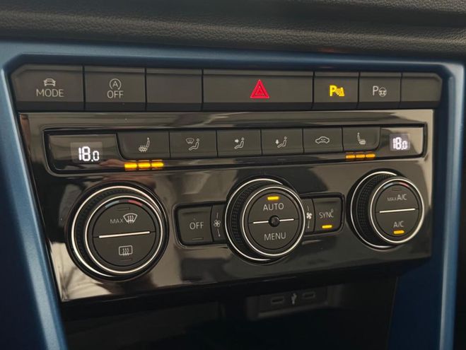 Volkswagen T Roc Cabriolet R-Line 150 ch BVA bleu de 2020