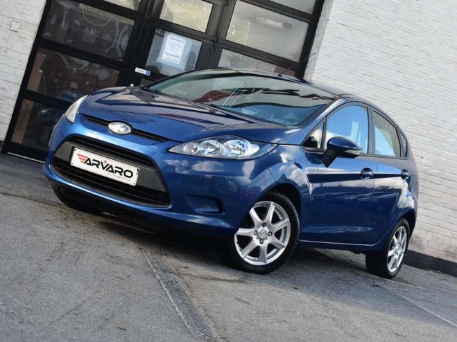 Ford Fiesta 1.25i Titanium Alu Velg Airco Topstaat G Bleu M�tallis� de 