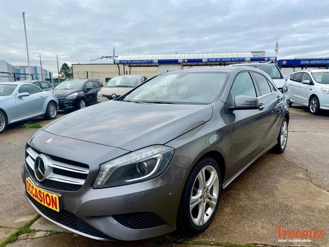 Mercedes Classe A 200 CDI 136CH MOTEUR 2.2 Gris de 2012