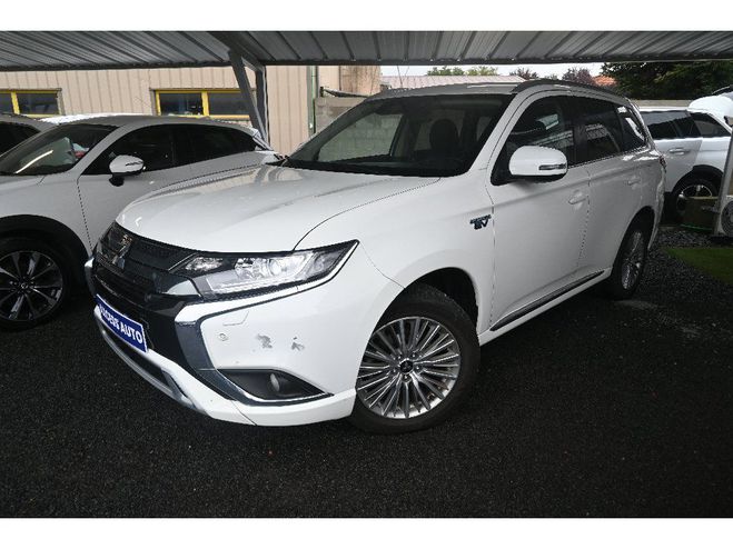 Mitsubishi Outlander PHEV 2.4l Twin Motor 4WD Business Blanc de 2019