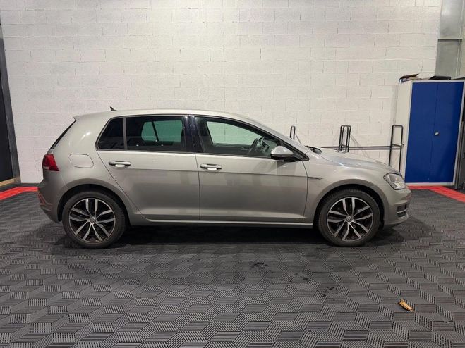 Volkswagen Golf 1.6 TDI 110 BLUEMOTION LOUNGE Gris de 2015